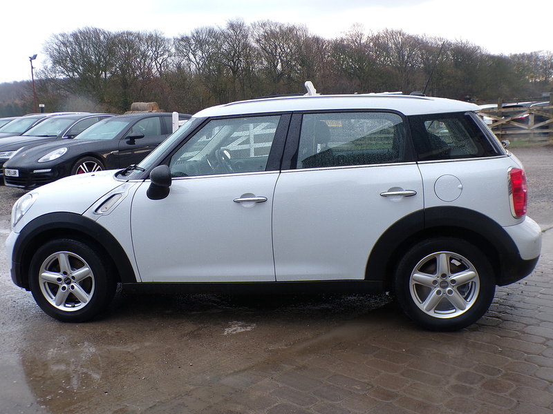 MINI Countryman One D - U1723