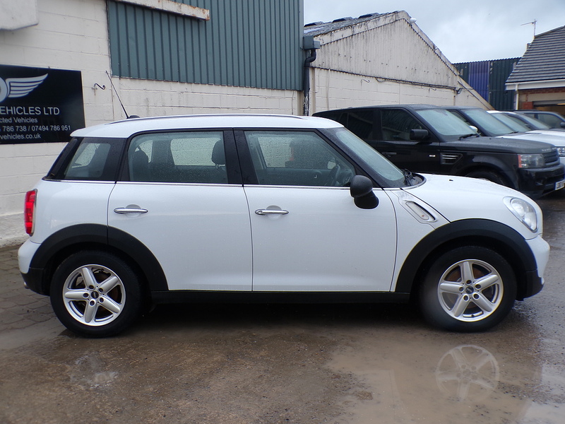 MINI Countryman One D - U1723