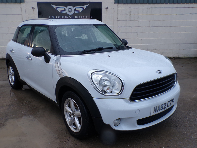 MINI Countryman One D - U1723