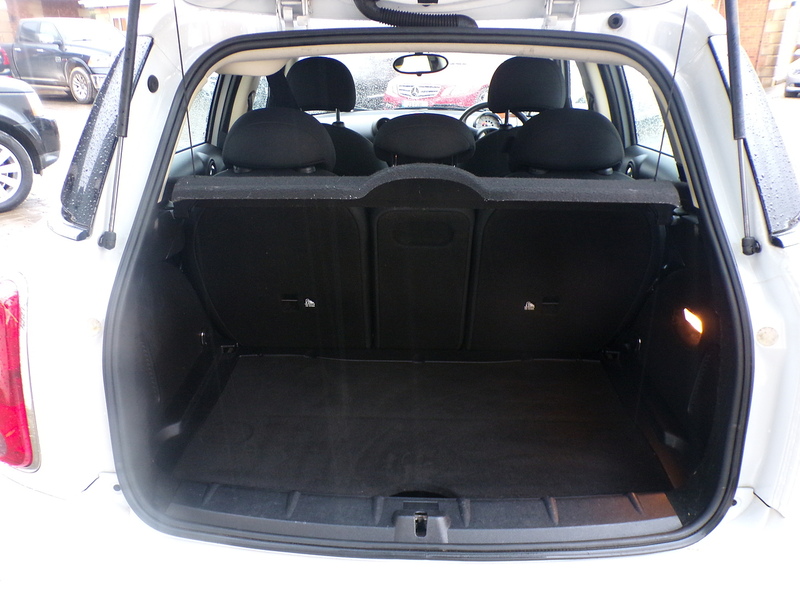 MINI Countryman One D - U1723