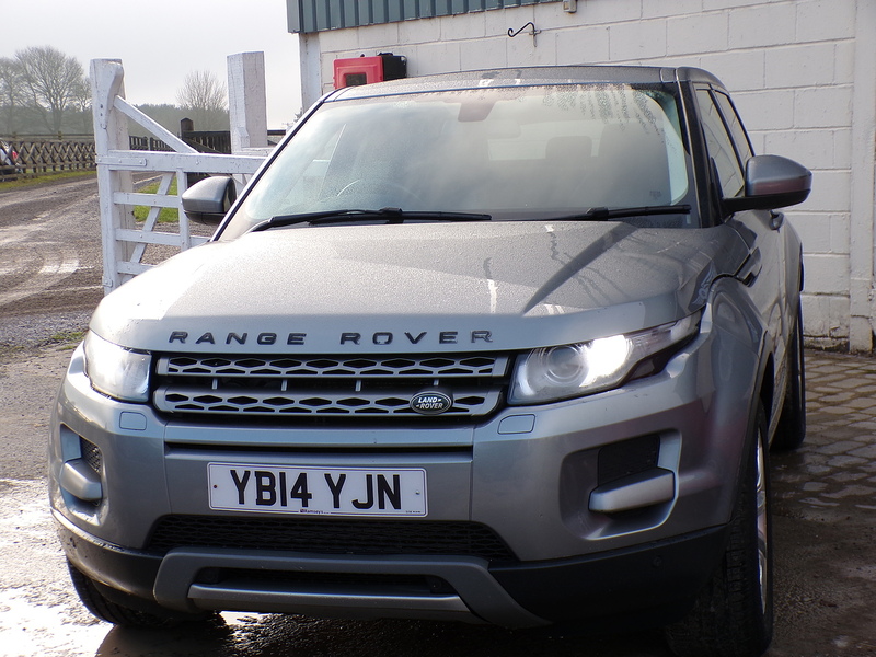 Land Rover Range Rover Evoque SD4 Pure Tech - U1735