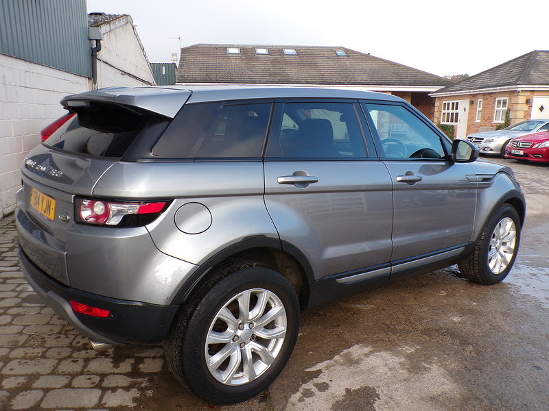 Land Rover Range Rover Evoque SD4 Pure Tech - U1735