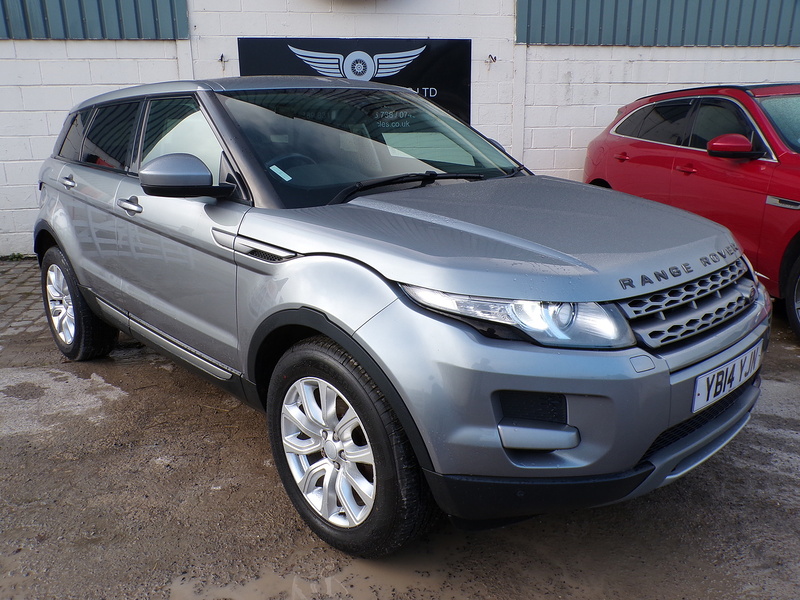Land Rover Range Rover Evoque SD4 Pure Tech - U1735
