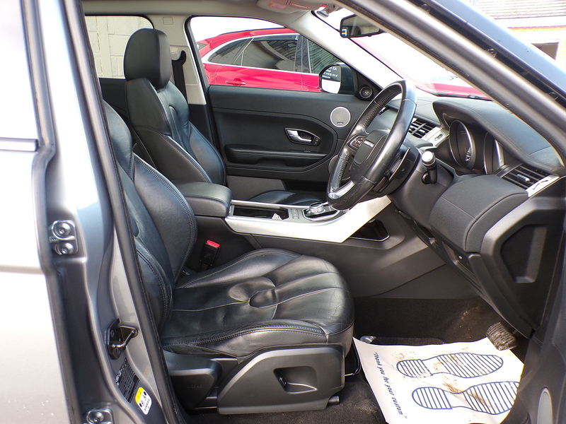 Land Rover Range Rover Evoque SD4 Pure Tech - U1735