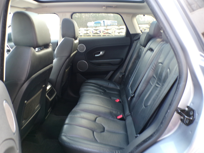 Land Rover Range Rover Evoque SD4 Pure Tech - U1735