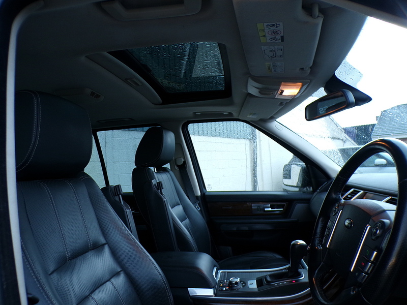 Land Rover Range Rover Sport TD V6 HSE - U1737