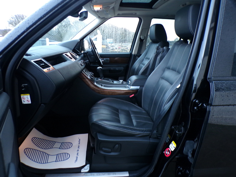 Land Rover Range Rover Sport TD V6 HSE - U1737