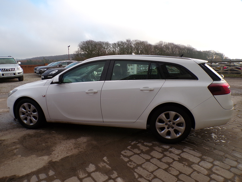 Vauxhall Insignia CDTi ecoFLEX Design Nav - U1745