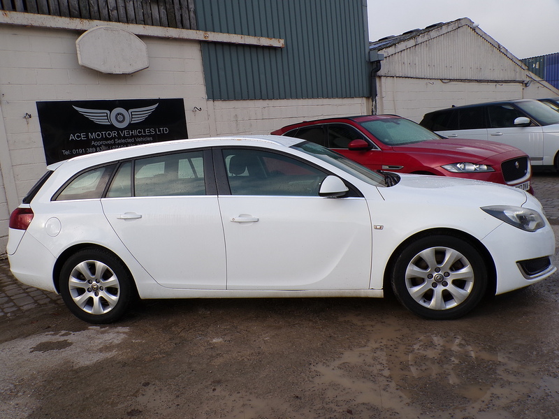 Vauxhall Insignia CDTi ecoFLEX Design Nav - U1745
