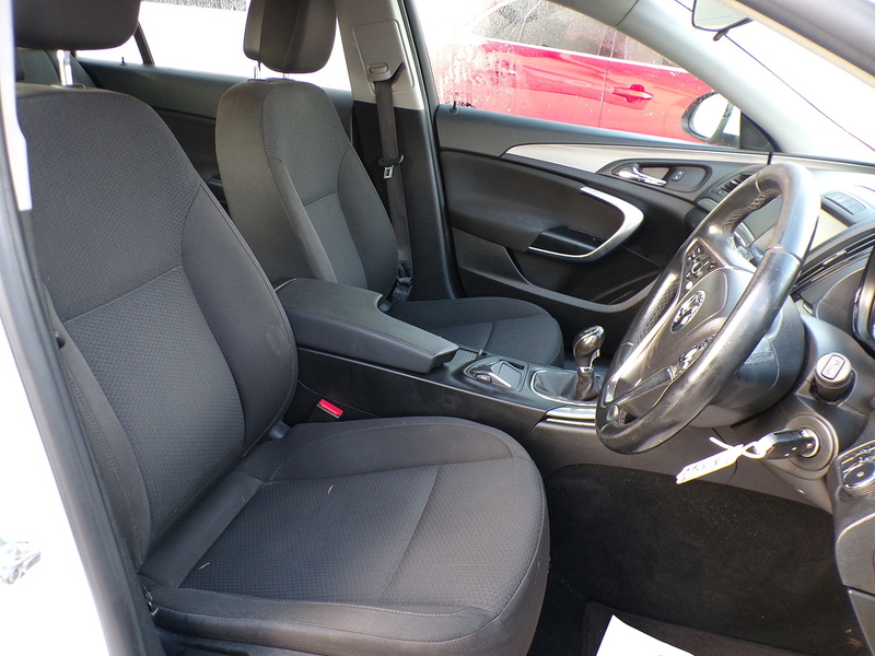 Vauxhall Insignia CDTi ecoFLEX Design Nav - U1745