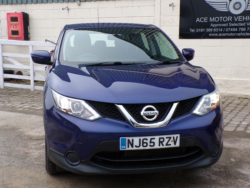 Nissan Qashqai DIG-T Visia - U1750