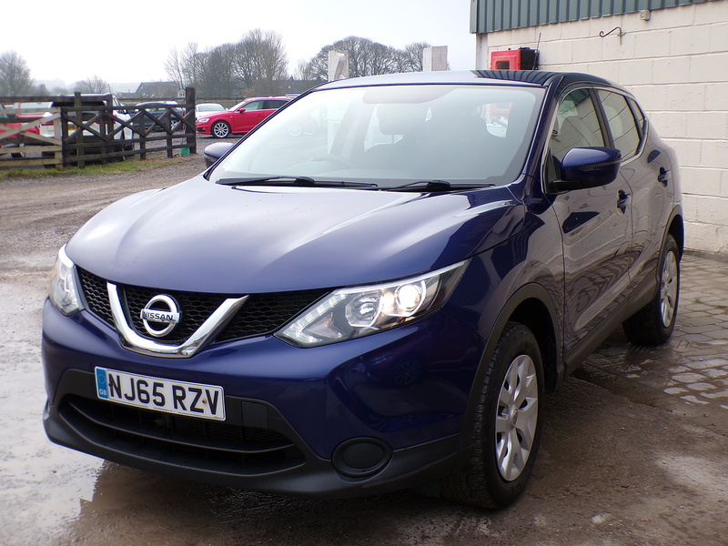 Nissan Qashqai DIG-T Visia - U1750