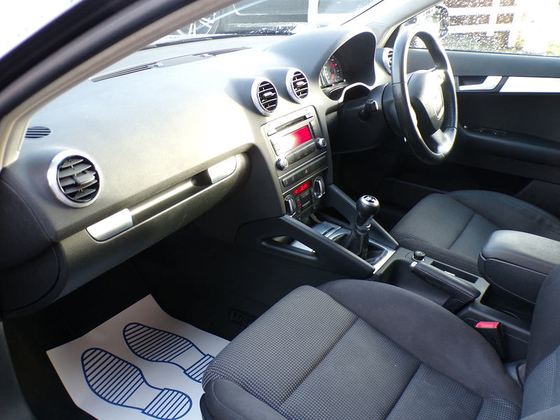 Audi A3 TDI Sport - U1756