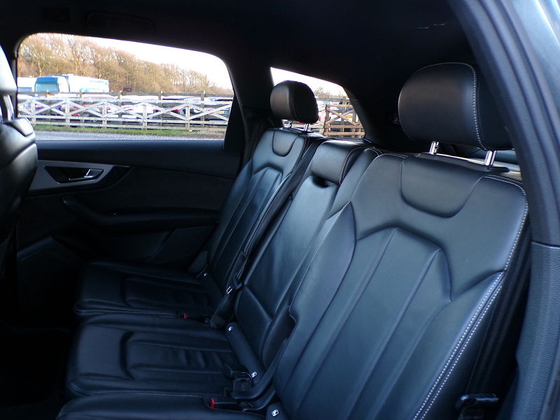 Audi SQ7 TDI V8 - U1763