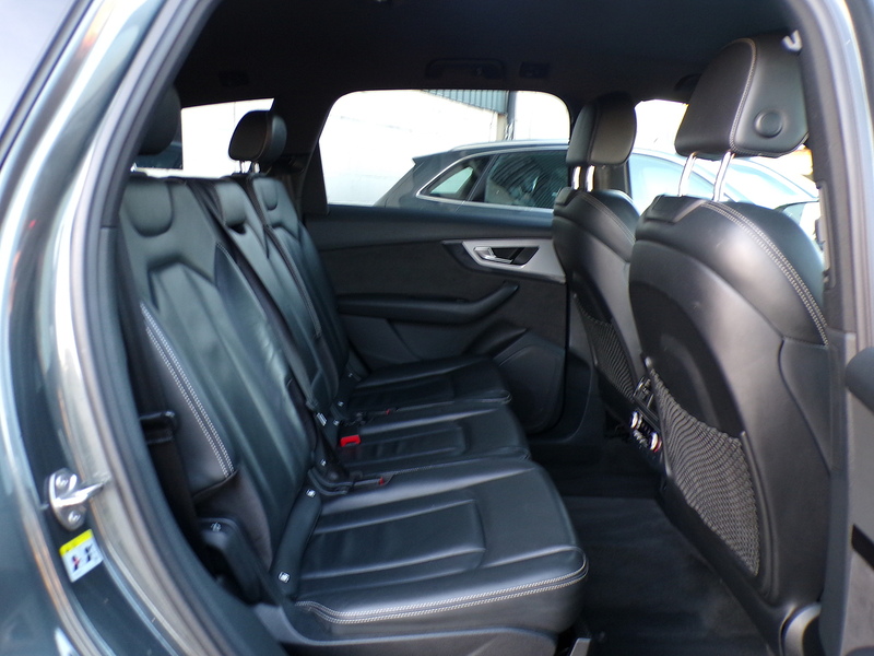 Audi SQ7 TDI V8 - U1763