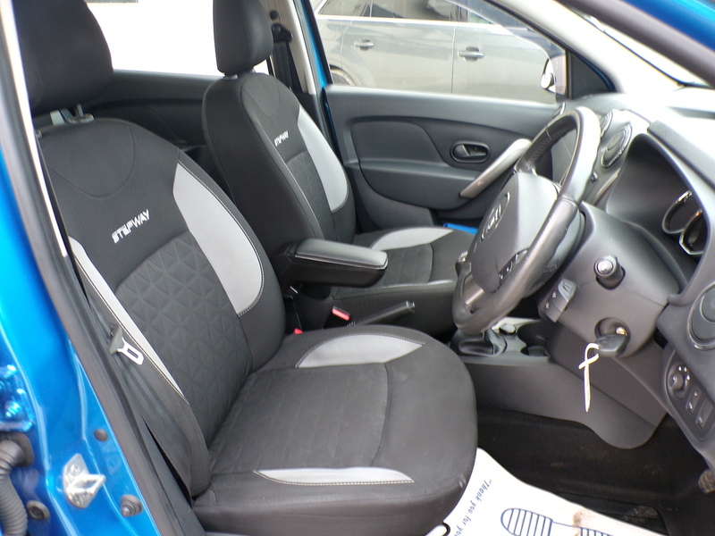 Dacia Sandero Stepway dCi Laureate - U1767