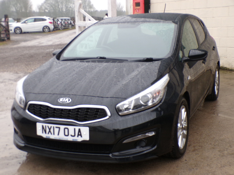 Kia Ceed SR7 - U1769