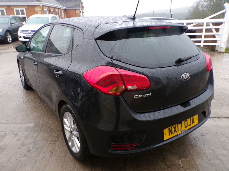 Kia Ceed SR7 - U1769