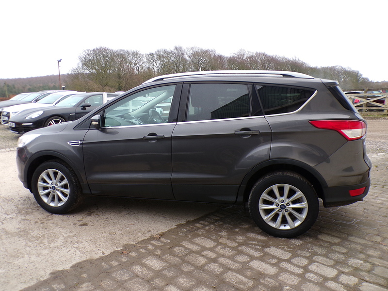 Ford Kuga TDCi Titanium - U1772