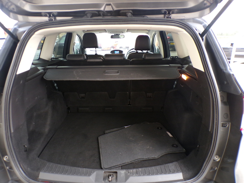 Ford Kuga TDCi Titanium - U1772