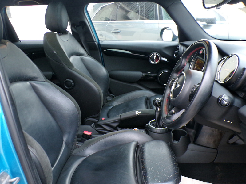 MINI Hatch Cooper S - U1773