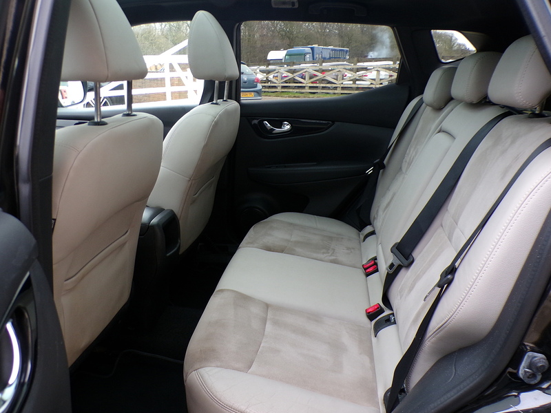 Nissan Qashqai dCi Premier Limited Edition - U1776