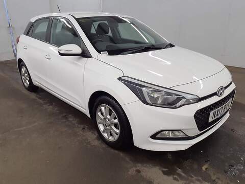 Hyundai i20 1.6 Active Hatchback 5dr Petrol Auto Euro 5 (123 bhp)