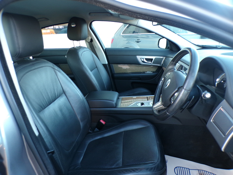 Jaguar XF d V6 Premium Luxury - U1782