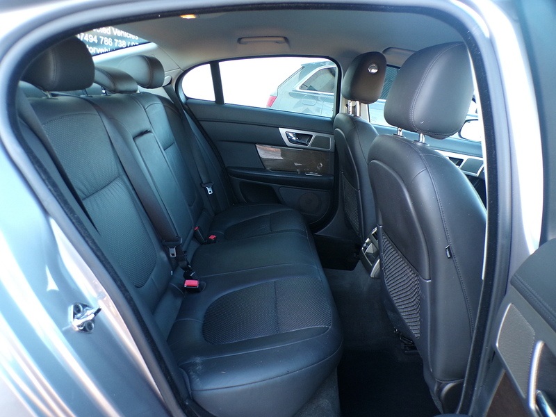 Jaguar XF d V6 Premium Luxury - U1782