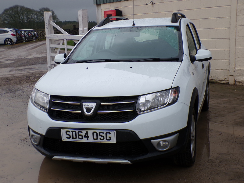 Dacia Sandero Stepway dCi Laureate - U1784