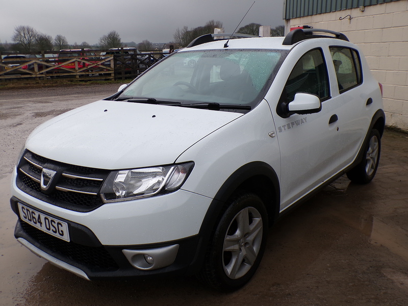 Dacia Sandero Stepway dCi Laureate - U1784