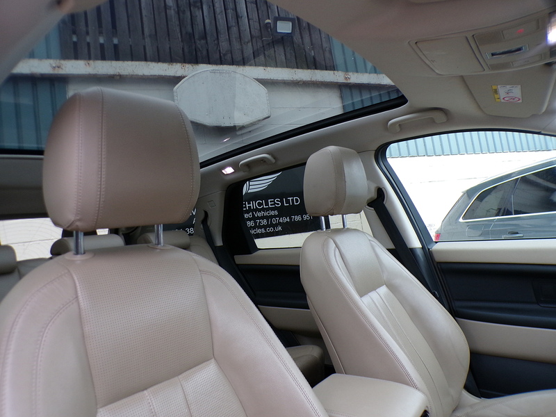 Land Rover Discovery Sport SD4 HSE - U1791