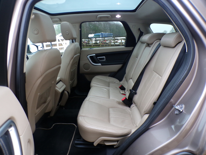 Land Rover Discovery Sport SD4 HSE - U1791