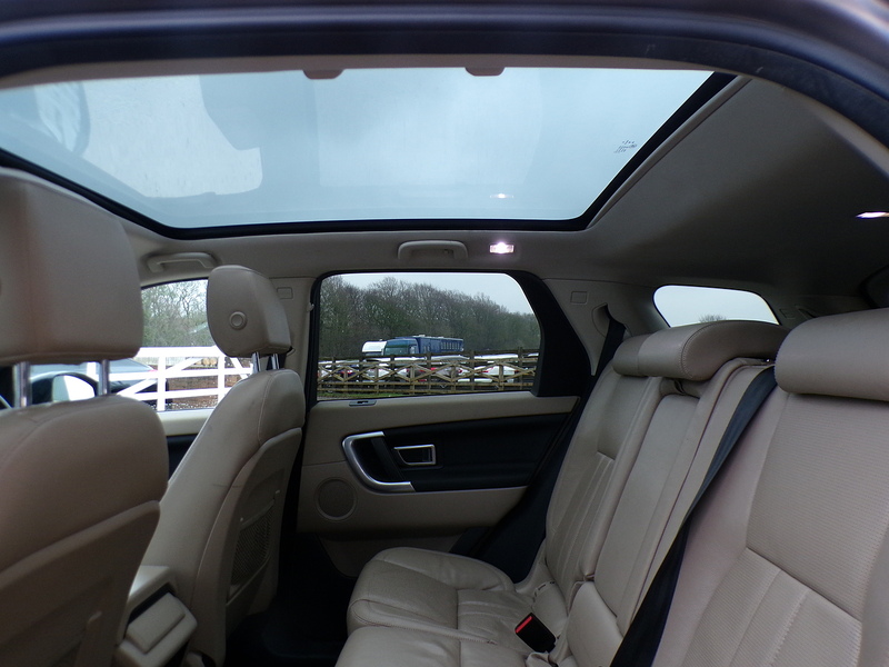 Land Rover Discovery Sport SD4 HSE - U1791