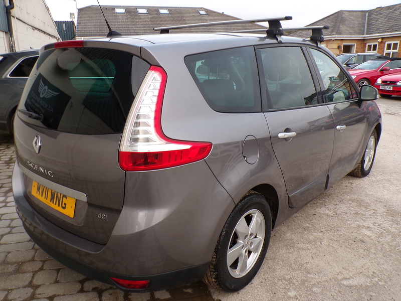 Renault Grand Scenic dCi Dynamique TomTom - U1792