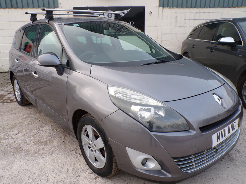 Renault Grand Scenic dCi Dynamique TomTom - U1792