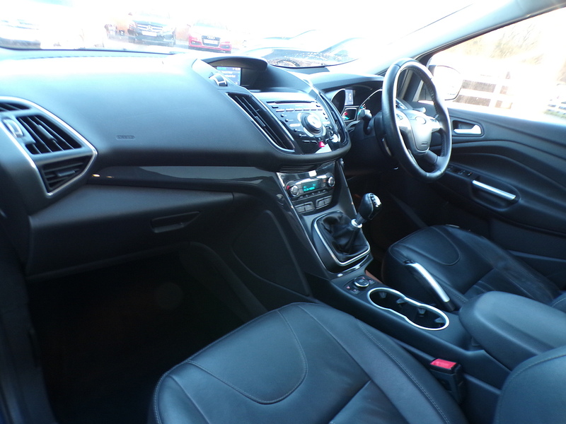 Ford Kuga TDCi Titanium X - U1794