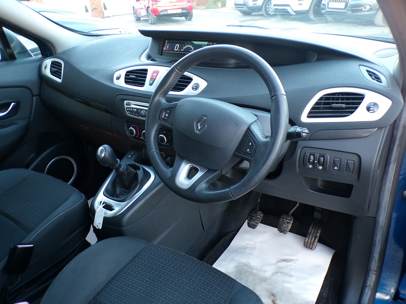 Renault Grand Scenic dCi Dynamique - U1798