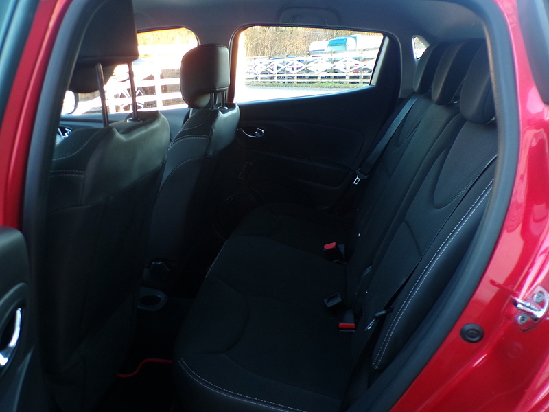 Renault Clio dCi Dynamique MediaNav - U1799