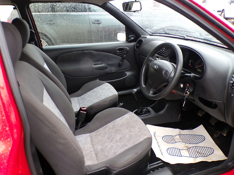 Ford Fiesta Fun - U1801