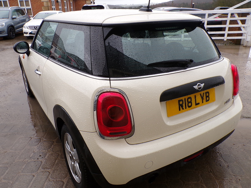 MINI Hatch One - U1803