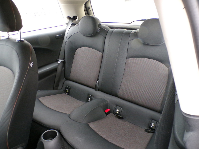 MINI Hatch One - U1803