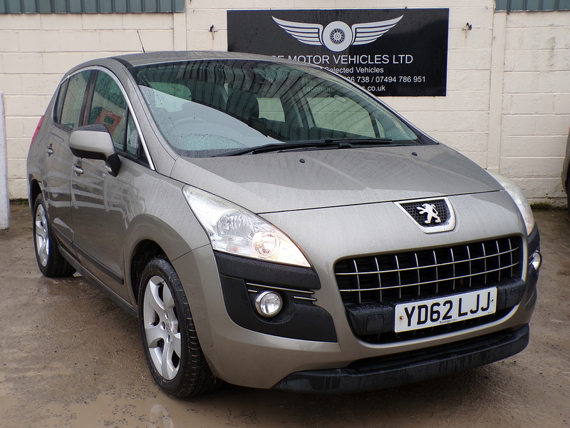 Peugeot 3008 HDi Active - U1804