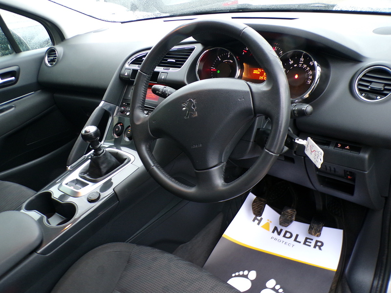 Peugeot 3008 HDi Active - U1804