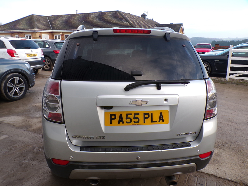 Chevrolet Captiva VCDi LTZ - U1818