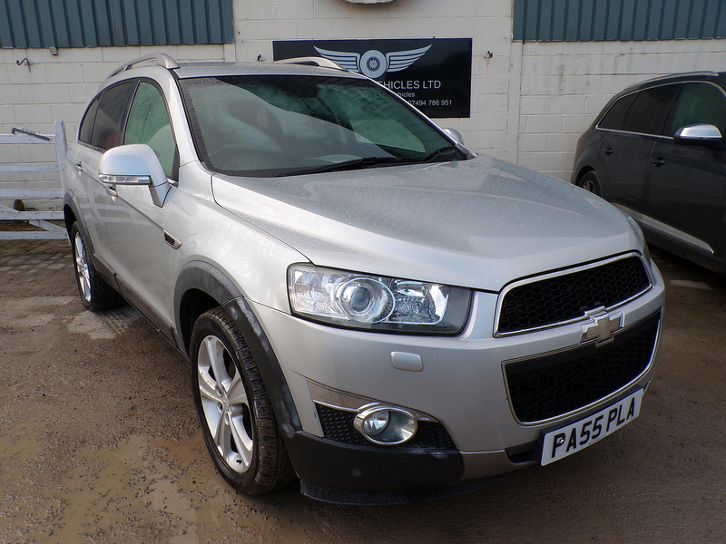 Chevrolet Captiva VCDi LTZ - U1818