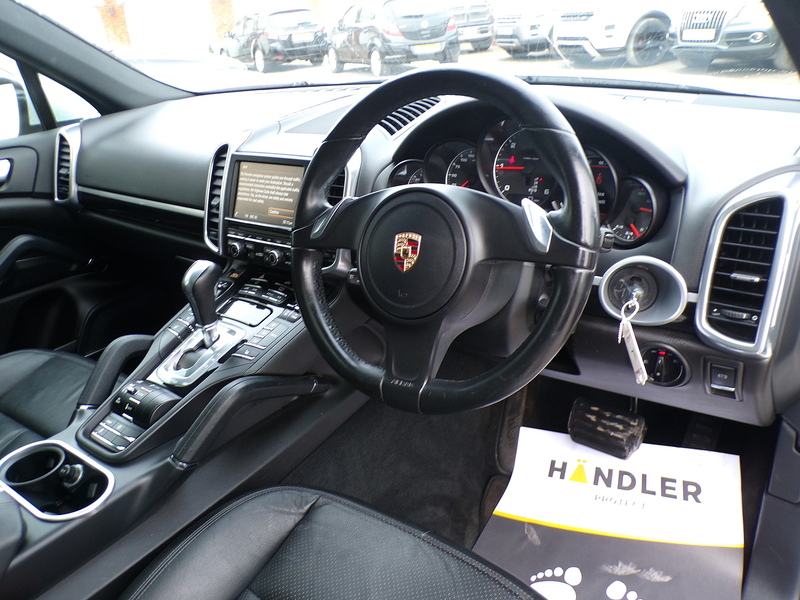 Porsche Cayenne TD V6 - U1828