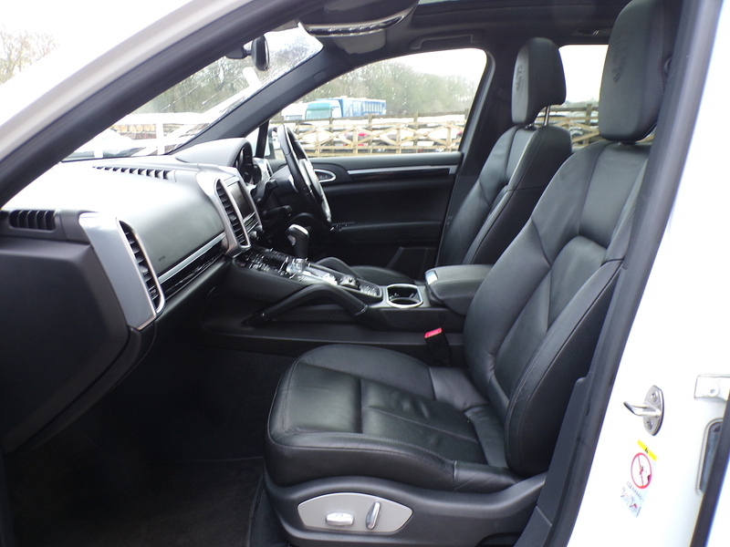 Porsche Cayenne TD V6 - U1828