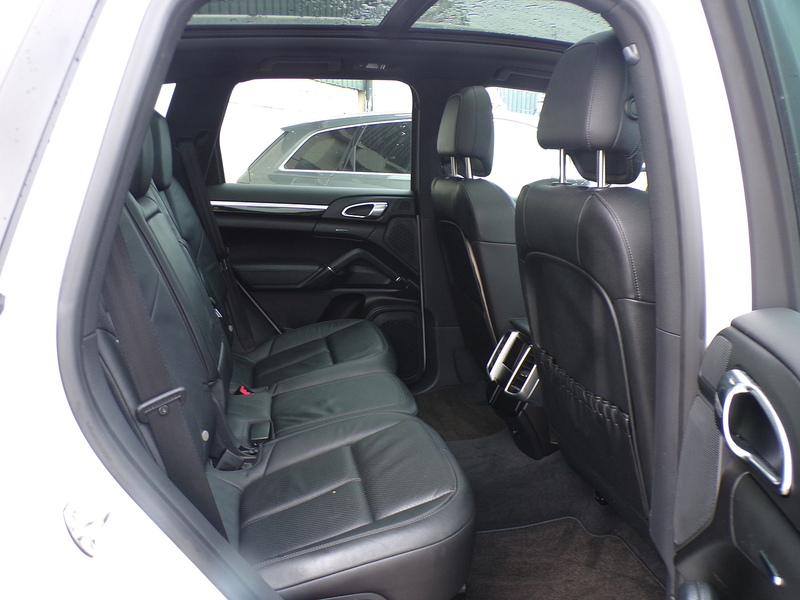 Porsche Cayenne TD V6 - U1828