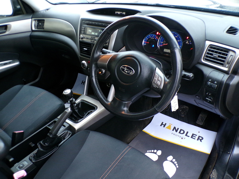 Subaru Forester D X - U1829